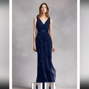 Vera Wang White Maxi Ruffle Dress Size 6